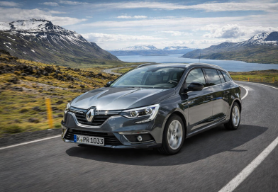 renault-megan-iceland-rent-a-car